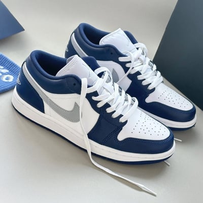 【藍調之光】Air Jordan 1 Low 藍灰勾｜553558-1413
