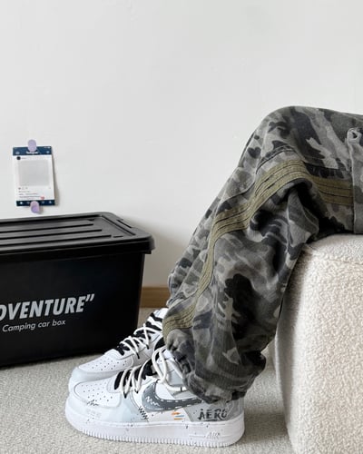 【訂製款】Nike Air Force 1 灰白塗鴉日記5