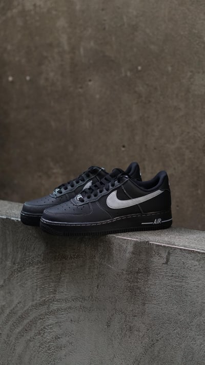 【挑戰最低價!現貨速發】NIKE AIR FORCE 1 黑魂白縫線All black｜HQ2037-00613