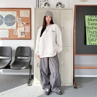 【現貨】HEYDAY發泡花朵大學T4