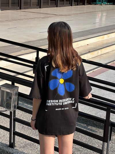 【現貨】刺繡對焦框花朵印花短T3