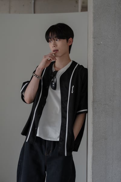 【現貨】哥德C字開襟插肩短袖罩衫7