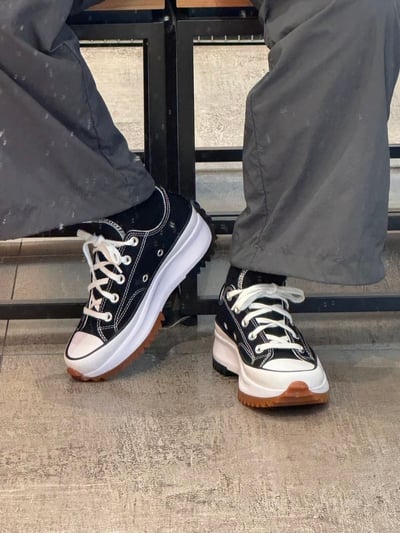 【現貨】Converse Run Star Hike Low 男女黑低筒平民版鋸齒厚底休閒鞋｜168816C1