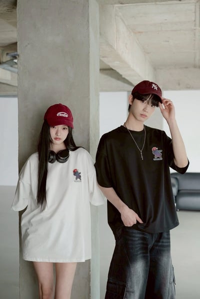 【現貨】閃電貓柴犬炫彩反光短T10