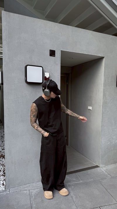 【現貨】百搭彎刀落地褲5