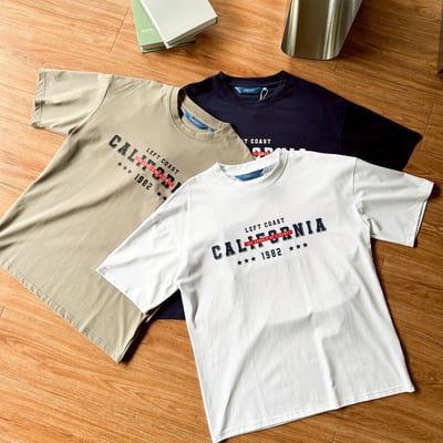 【SORONA® 涼感現貨】California 1982立體字印花短T7