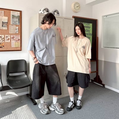 【現貨】CAT STRETCH貓咪伸展塗鴉感印花短T3