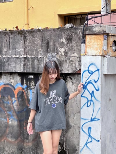 【現貨】IN PARIS大字短T5