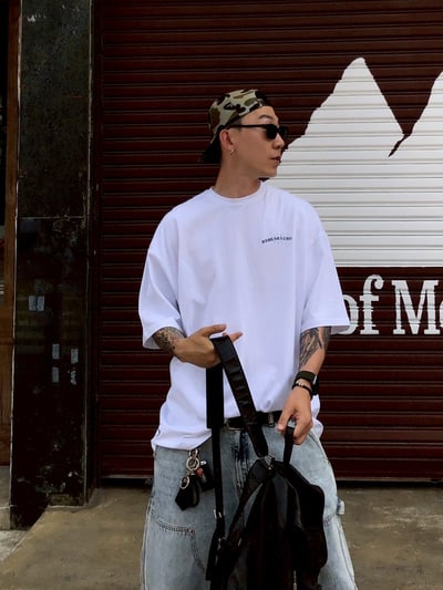 【現貨】美式歌德字印花短T2