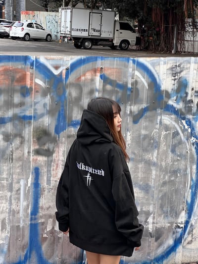 【現貨】十字星芒刺繡麂皮帽T10