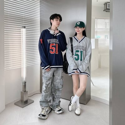 【現貨】VIRGINIA 51 V領撞色棒球大學T6