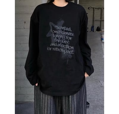 【現貨】美式星星塗鴉字母純棉長T5