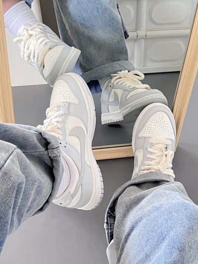 【現貨】NIKE Wmns Dunk Low Needlework 浮雕骨白灰｜FJ4553-1338