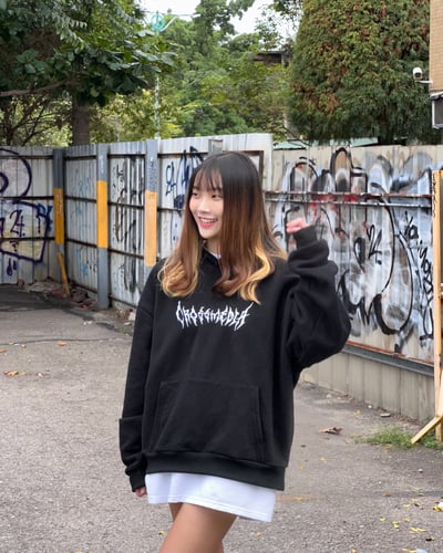 【現貨】CROSSMEDIA 街頭刺繡抓痕短寬帽T6