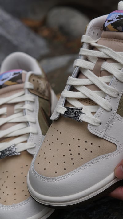 【限量限定色】Nike Dunk Low CNY 飛馬 刺繡小勾 反轉 卡其 橄欖綠 馬年新年限定款｜IQ1118-2205