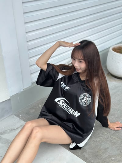 【超吸睛單品】滑面寬鬆Y2K個性球衣短T1