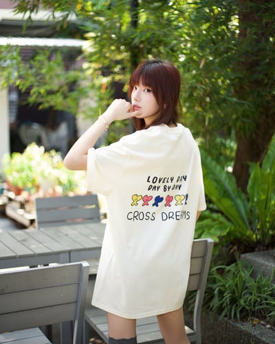 【現貨速發】甜度爆擊三色手繪愛心短T5