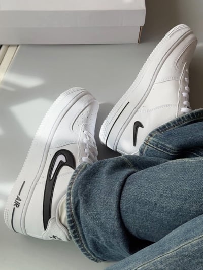 【國外連線預購】Nike Air Force 1 Low (GS) 黑白 解構空心勾｜DR7889-1002