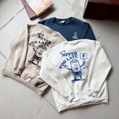 【現貨】電池先生印花大學T1