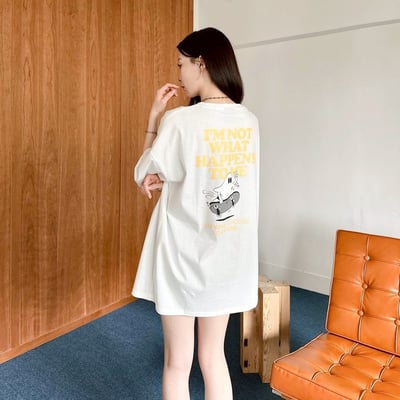 【現貨】IM NOT WHAT HPPENS TO ME幽靈滑板印花短T4