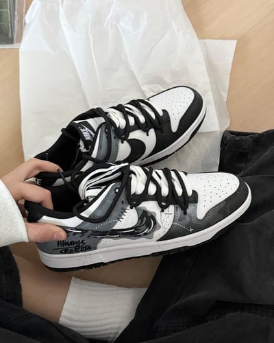 【訂製款】Nike Dunk Low 奇幻冒險4