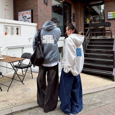 【現貨】Nice CROSS 發泡手勢帽T3