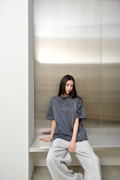 反光條配飾十字星短T7