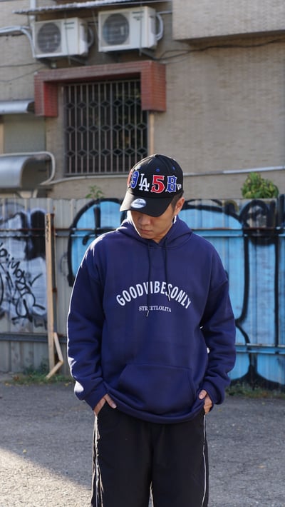 【現貨】GOODVIBESONLY英文字母刷毛帽T14