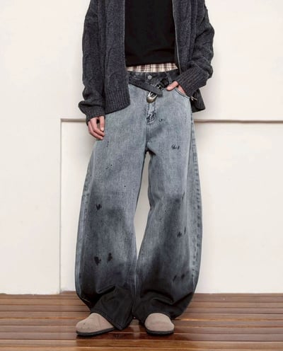 【潮流必備現貨】復古潑墨畫彎刀牛仔褲1