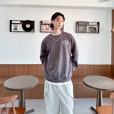 【現貨】墨鏡幽靈反光大學T8