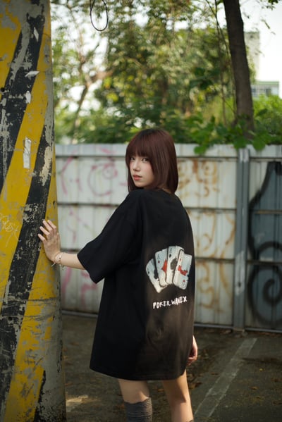 【爆款預告!!現貨速發】撲克牌謎局短T13