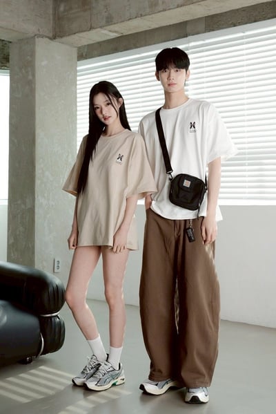 【現貨】兔子環繞印花短T4