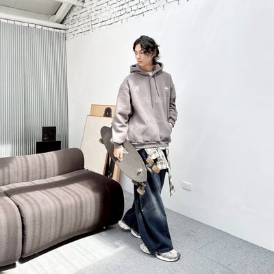 【現貨】CHOIZE 簍空字印花帽T4