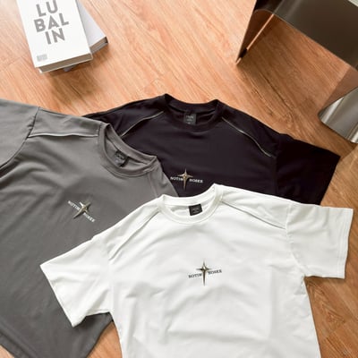 【超炫現貨】NOTIME NOSEE星芒立體別針拉鍊造型短T9