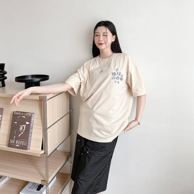 【現貨】地球與貓咪日文短T6