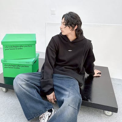 【現貨】金屬感解構剪裁帽T7