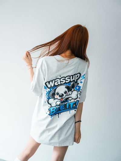 【萌度飆升 現貨速發】WASSUP BITE IT！小狗咬骨頭短T14