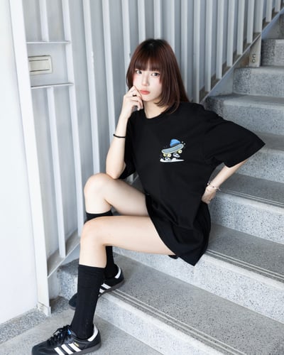 【現貨】噴漆滑板少年短T10