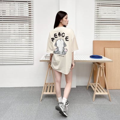 【現貨】PEACE虎斑貓打坐短T3