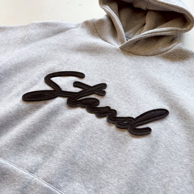 【現貨】stand立體貼布帽T11