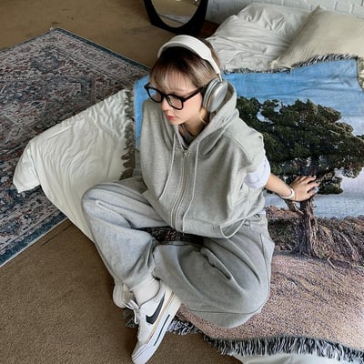 【現貨】高磅數高質感素面連帽拉鍊背心外套4