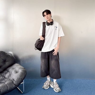 【現貨】Extraordinary幽靈愛心印花短T11