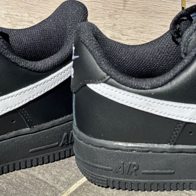 【久違了!!補貨回歸】Nike Air Force 1 全黑白勾小AMBUSH 黑武士｜FZ0627-0107