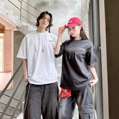 【現貨】concept design刺繡行星圖形短T12