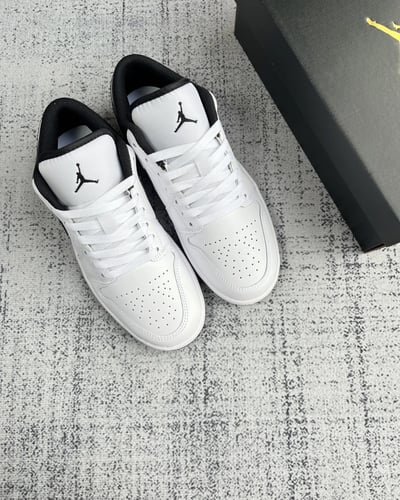 【現貨】NIKE AIR JORDAN 1 LOW 反轉熊貓 陰陽｜553558-1324