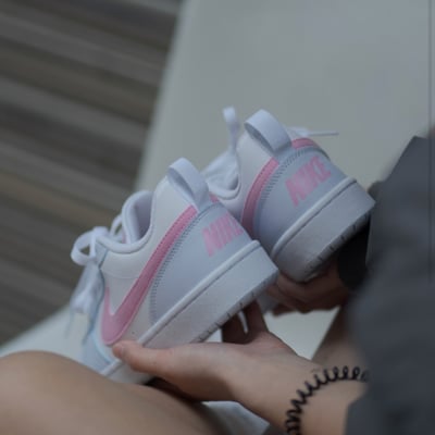 【新款!】Nike Court Borough Low Ess GS 寶寶藍 淡粉 藍白粉 絨毛勾 女｜IQ2725-1015