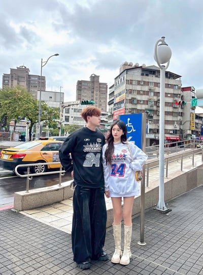 【現貨】美式賽車24號刷毛大學T1