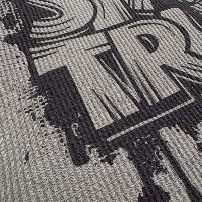 【現貨】STAY TRUE 噴漆華夫格印花短T14