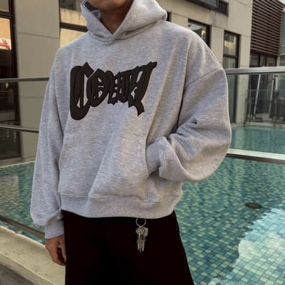 【現貨】黑暗系漂浮英文短寬BOXY帽T1