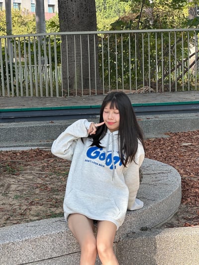 【現貨】Goozi字體刷毛帽T10